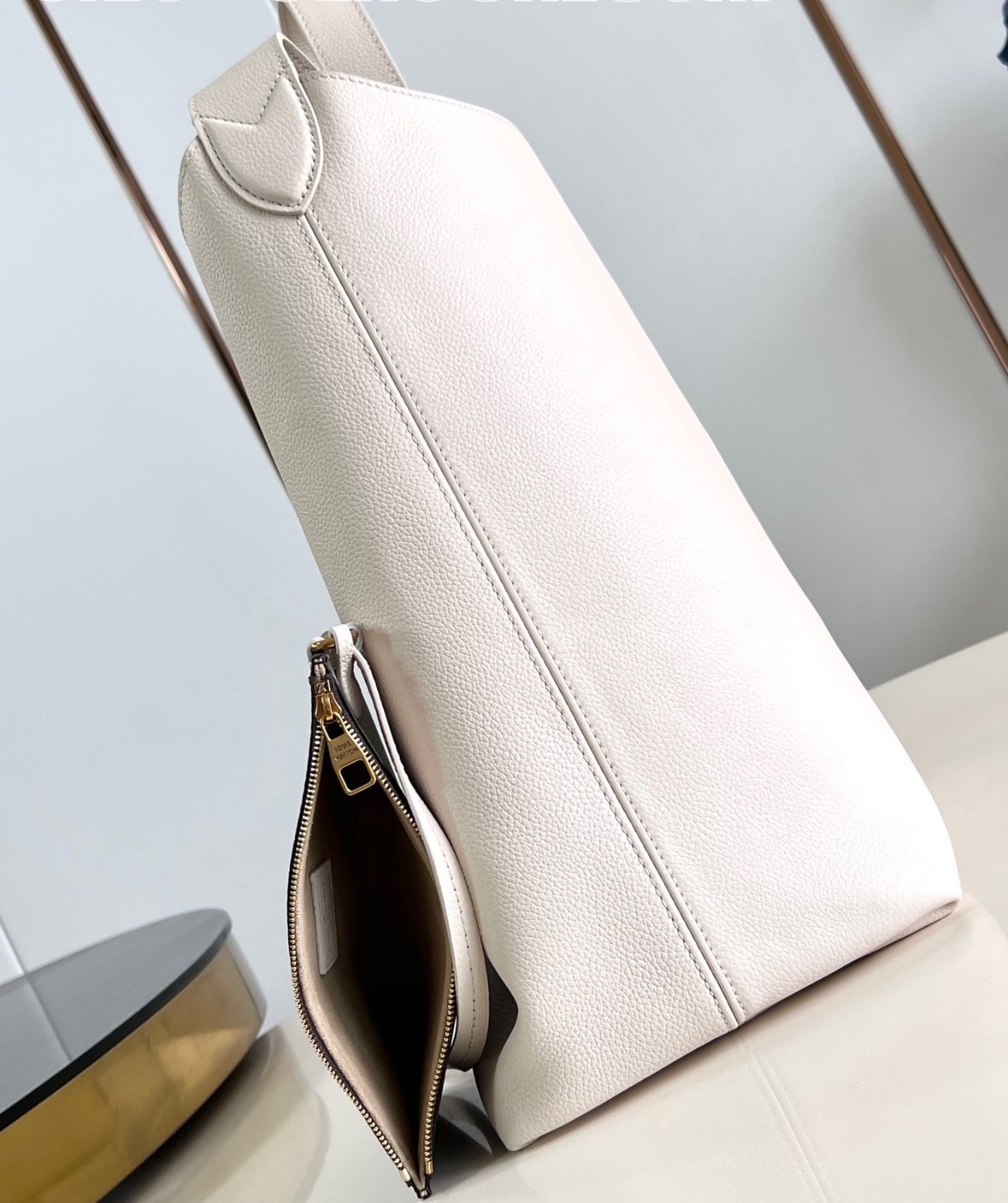 M24856 Low Key Hobo中號白色_5