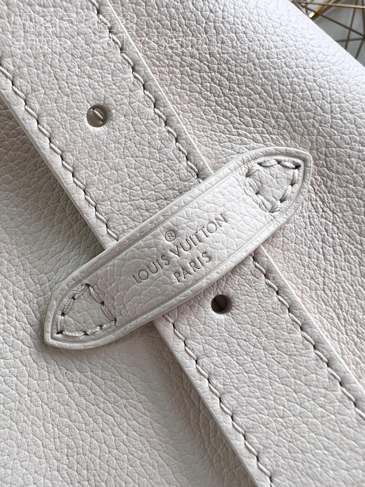 M24856 Low Key Hobo中號白色_3