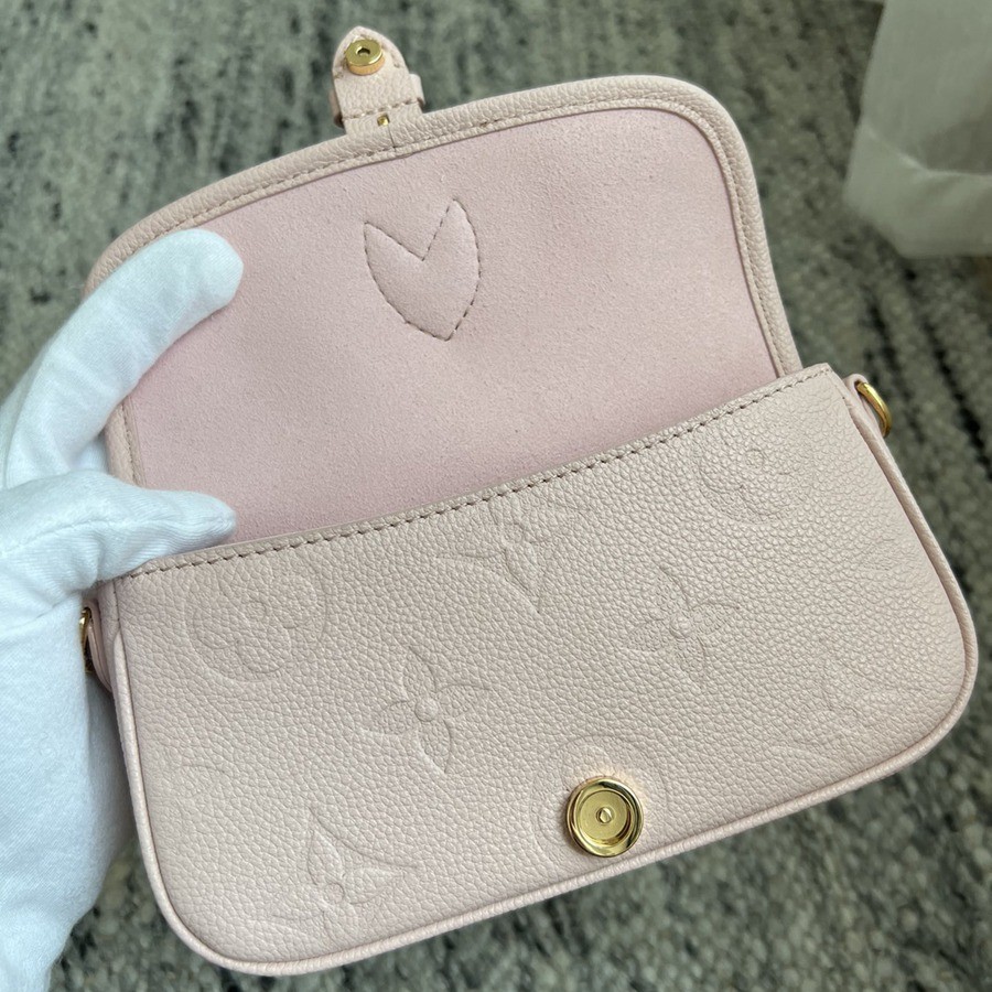 Nano Diane 手袋 M83566_5