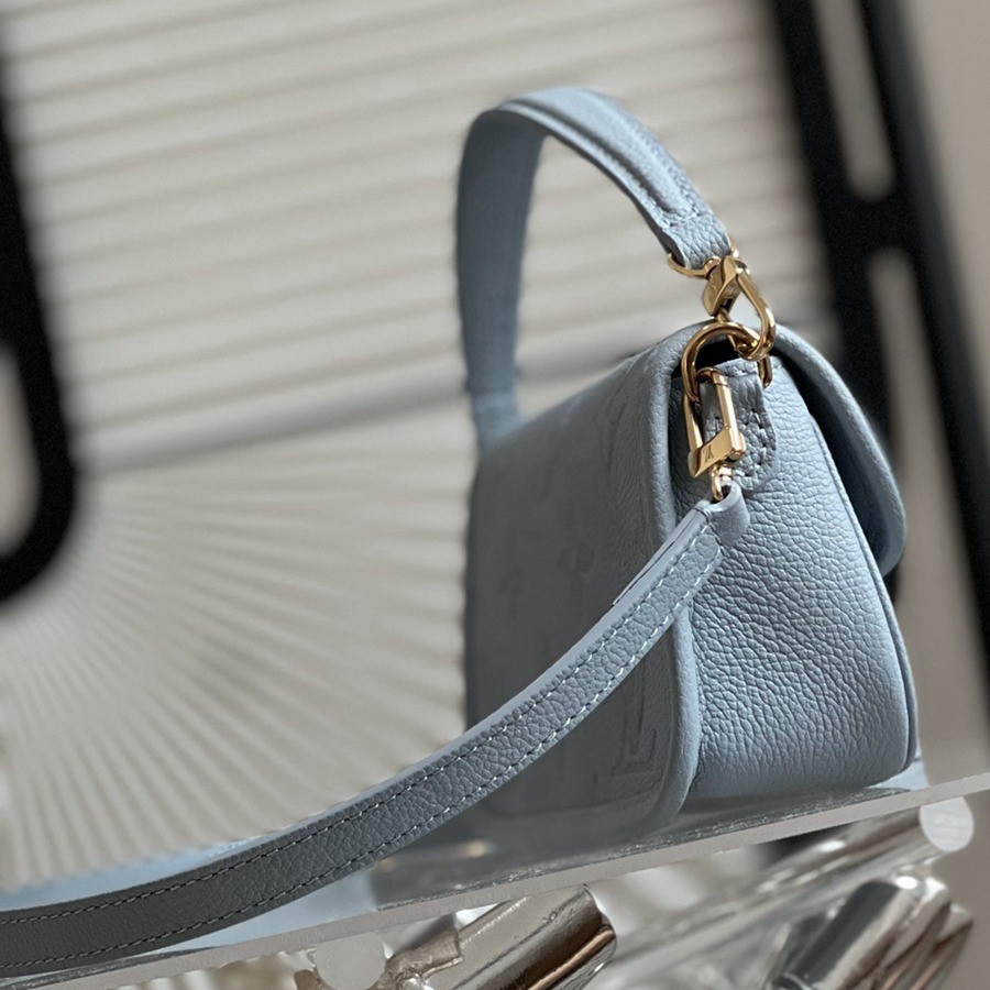 Nano Diane 手袋 M83592_2