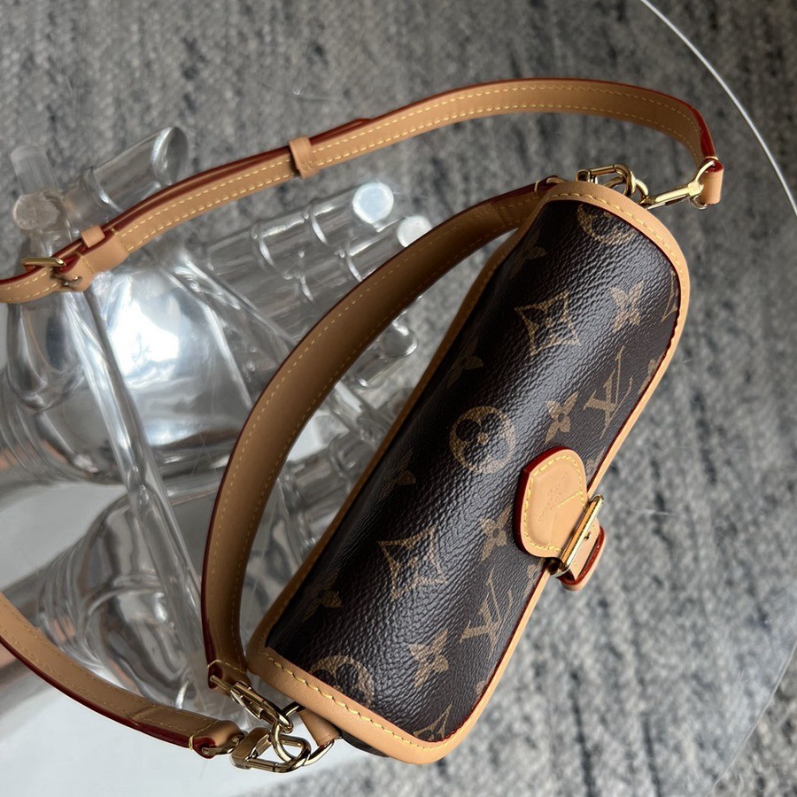 M83298 Nano Diane法棍包老花_4