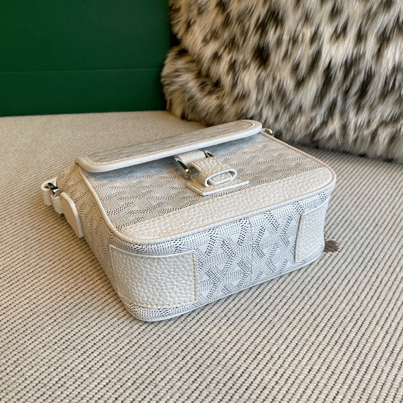 Beluga Mini斜背包_7