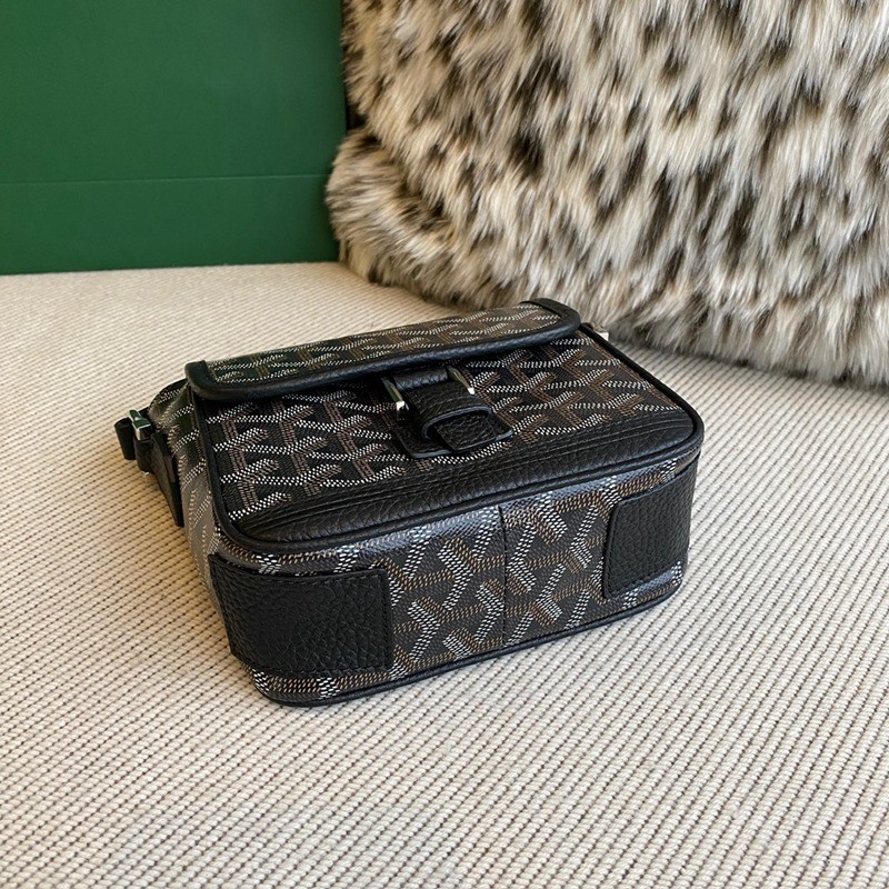 Beluga Mini斜背包_7