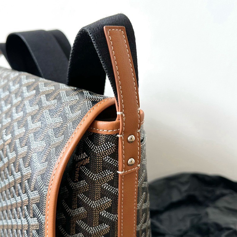 男士大郵差 公事包_7