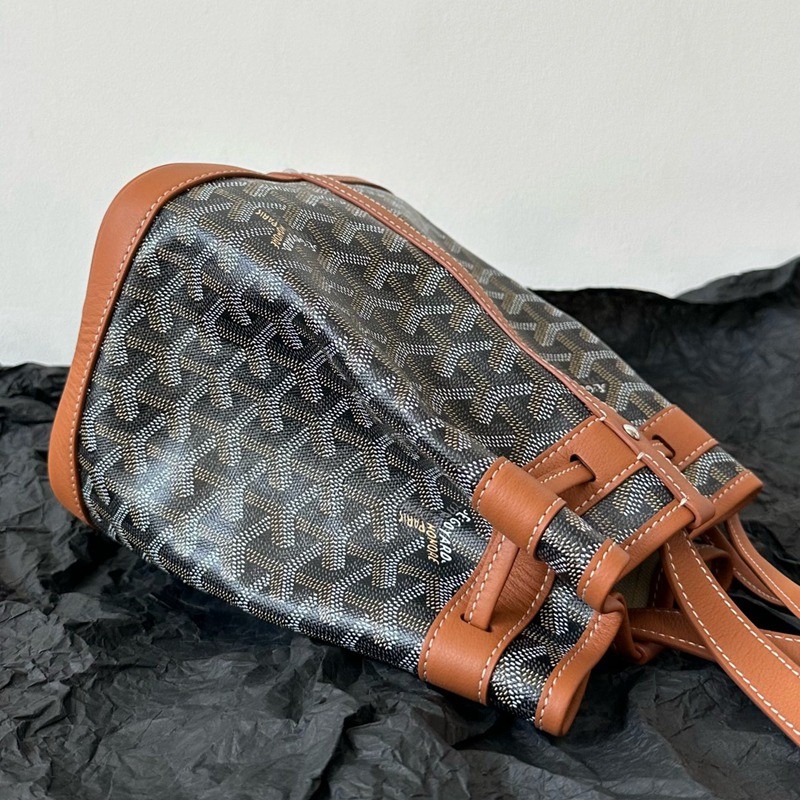 Petit Flot 水桶包_3