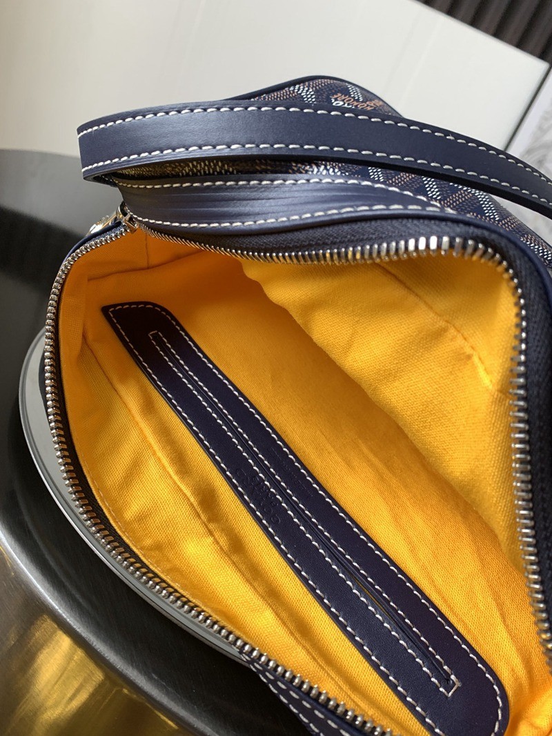 Cap-Vert 斜背包_6