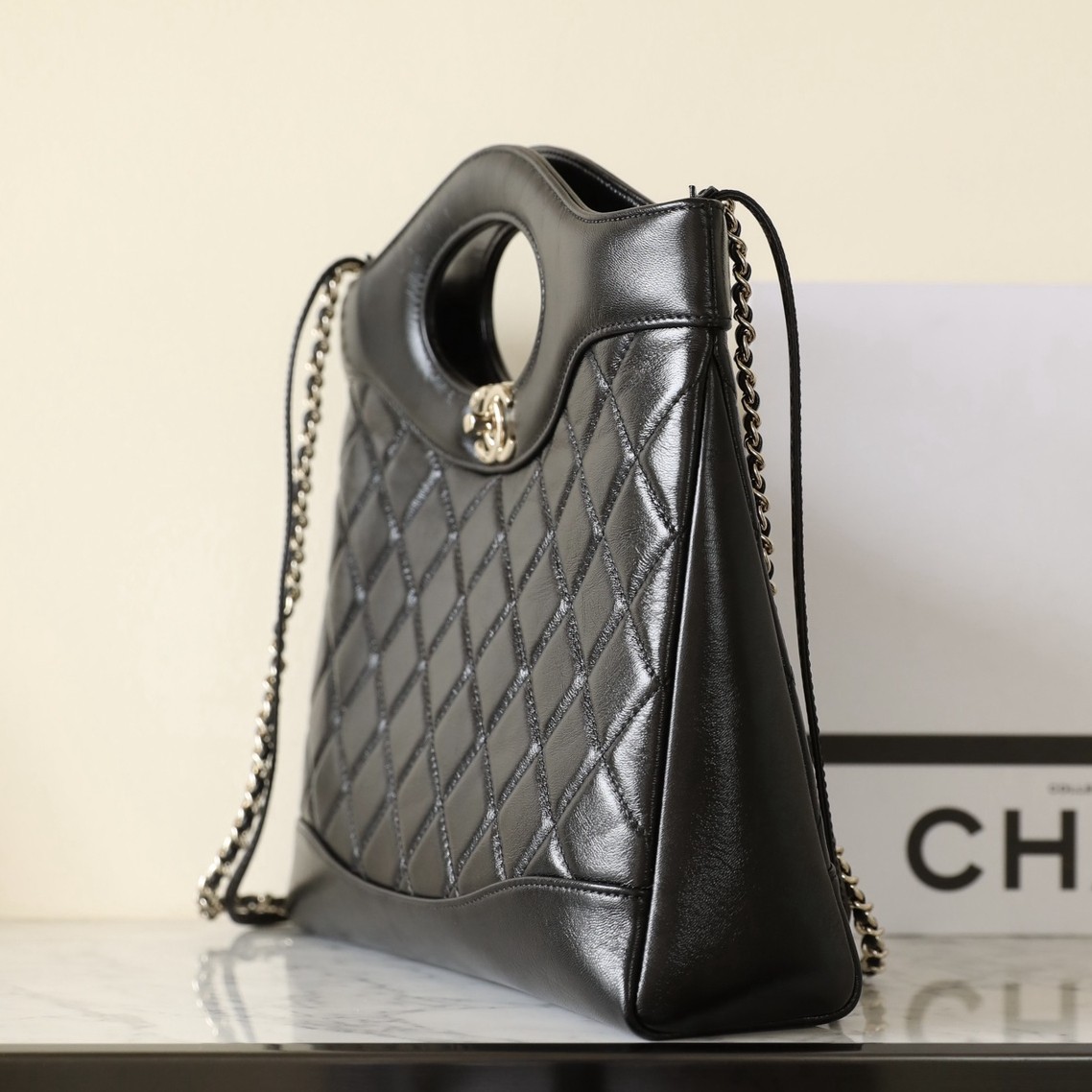 31Bag小號亮面小羊皮 黑色_2