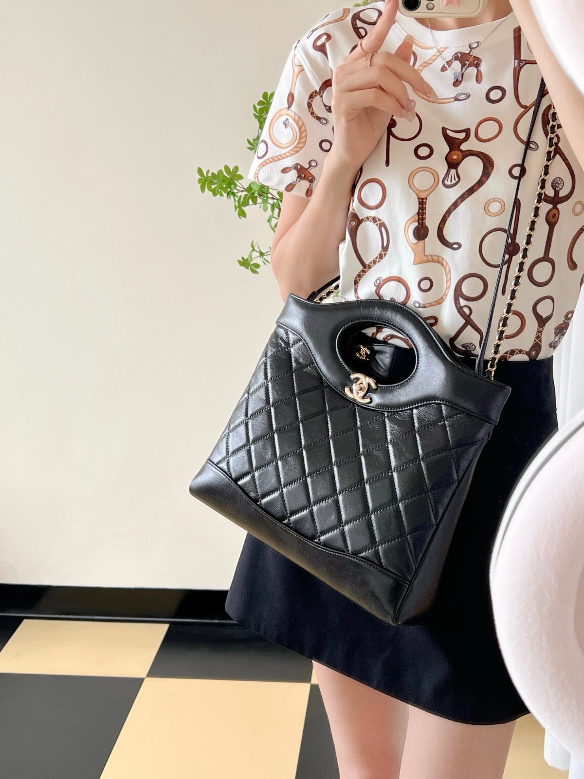 31Bag小號亮面小羊皮 黑色_6