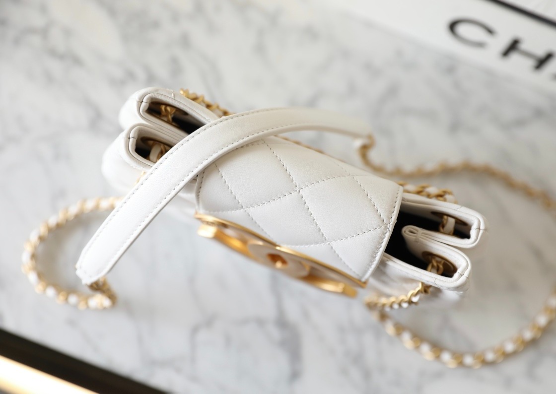 24C 大Logo圓挎包白色小號_4