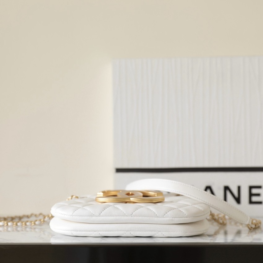 24C 大Logo圓挎包白色小號_5