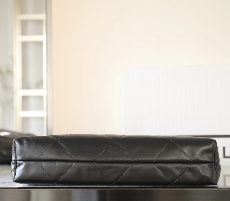 24C 橫款22Bag黑色/銀扣_5