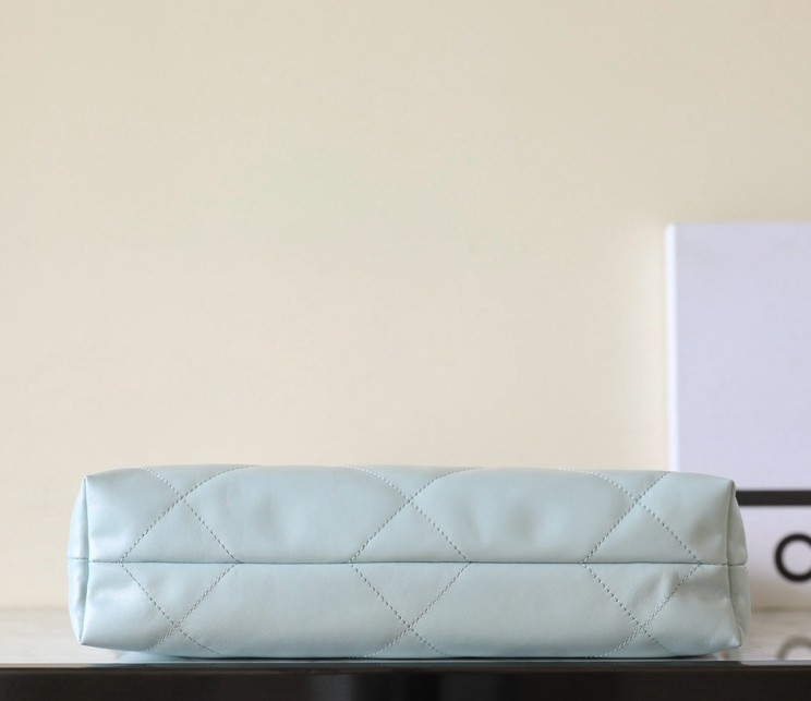 24P新色22Bag 冰激淋藍小號_5