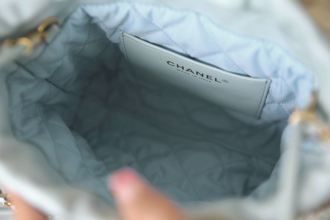 24P新色22Bag Mini霜淇淋藍_6