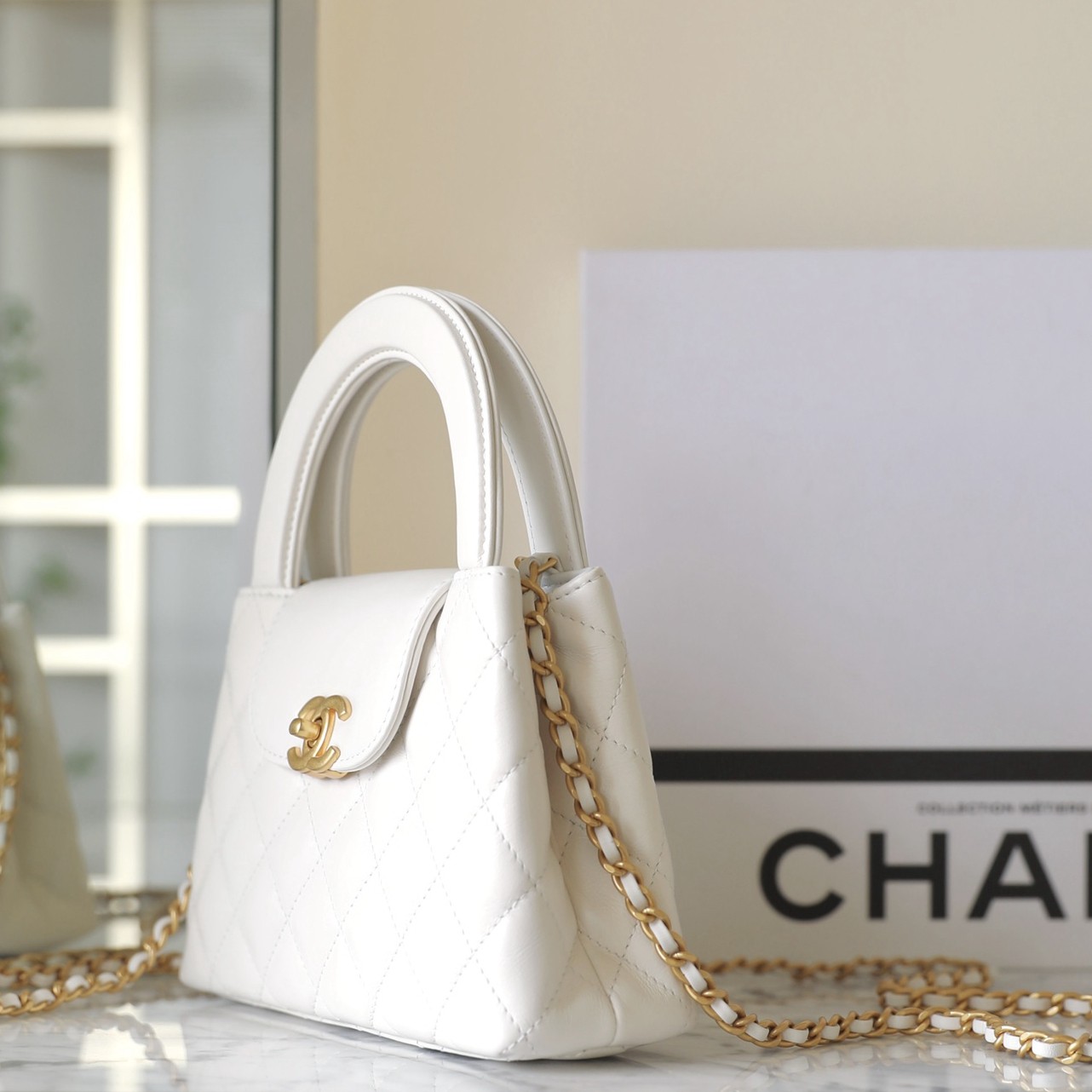 24A Kelly手提鏈條包大號白色_2