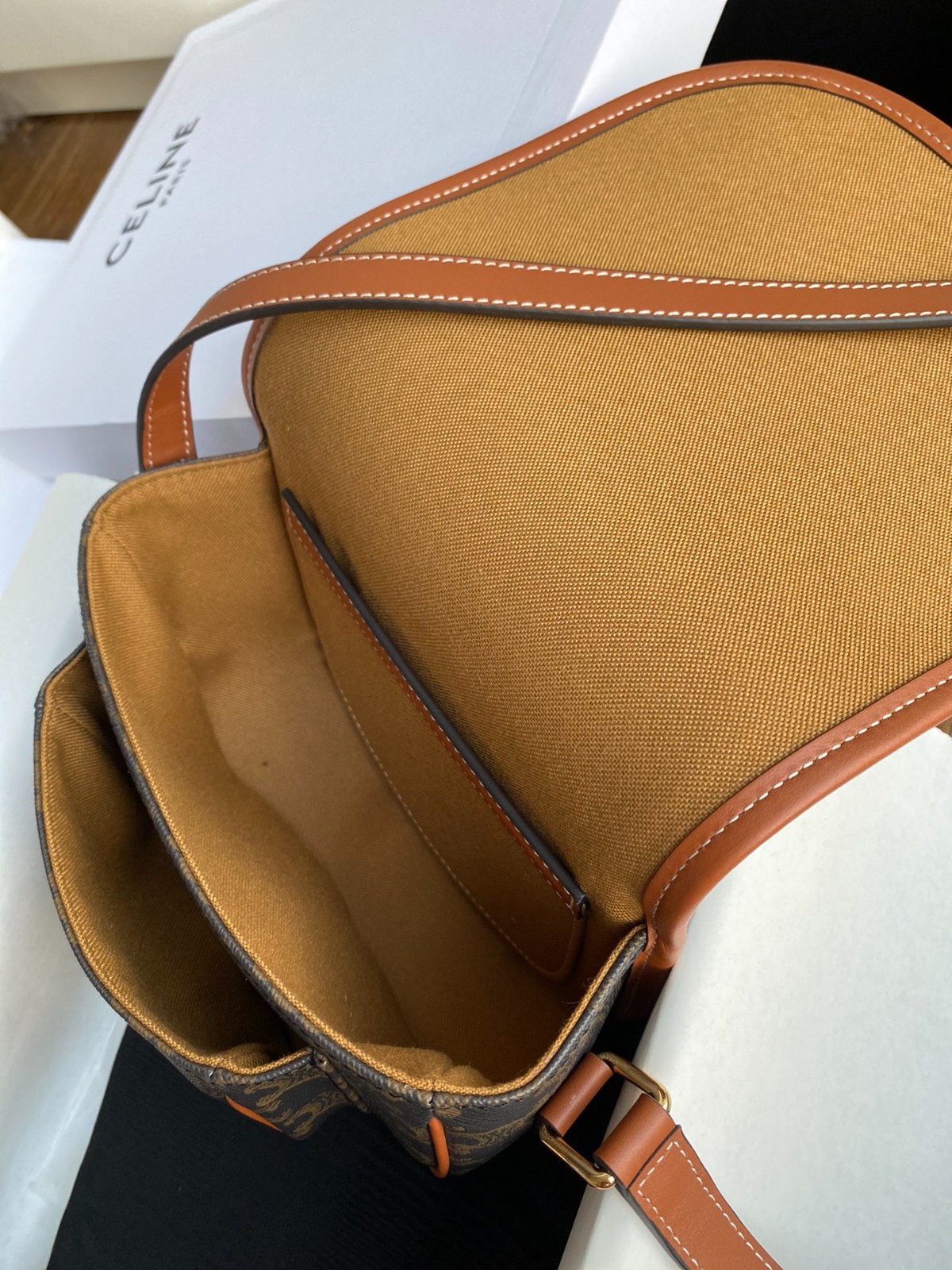 Folco經典老花馬鞍包_5