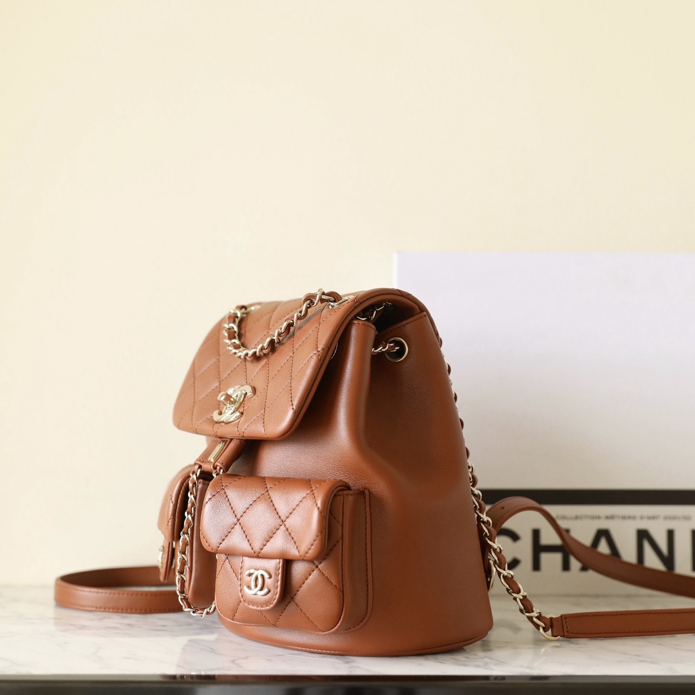 青蛙包雙肩包大號巧克力色_4