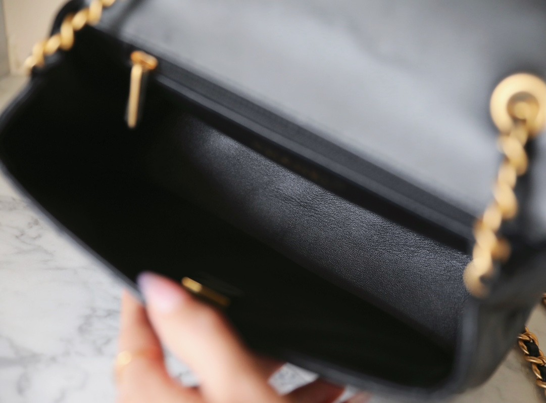 大Logo口蓋包 黑色_3