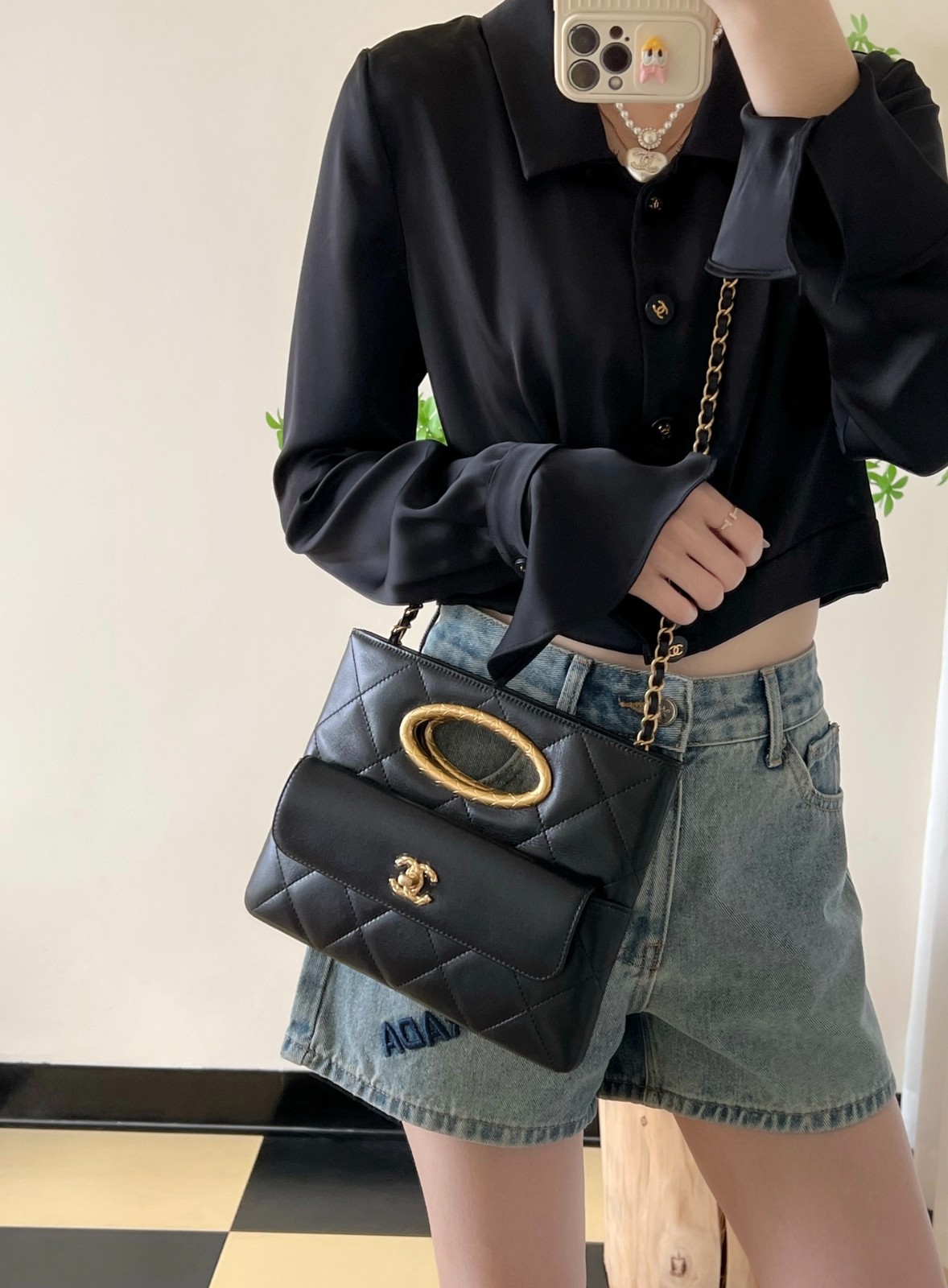 24B 鏈條手拿包黑色_2