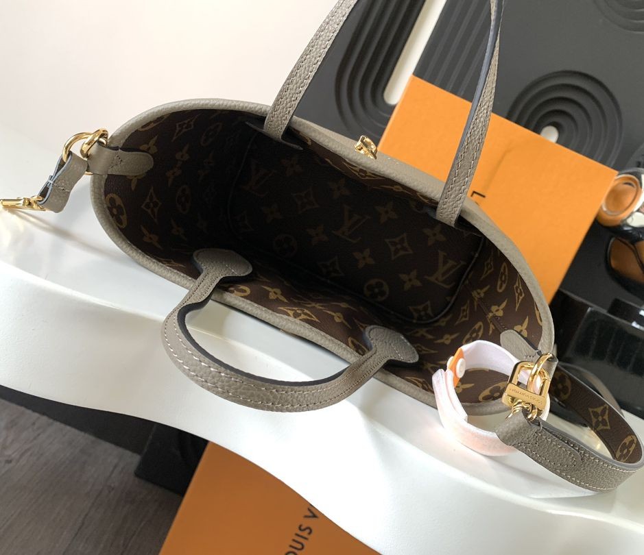 M12109 Neverfull Bandoulière Inside Out BB_5