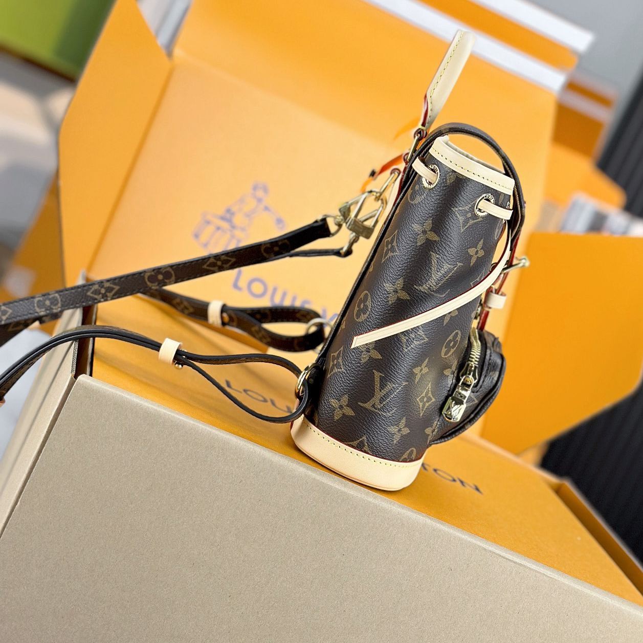 M11199 Montsouris Mini雙肩包_4