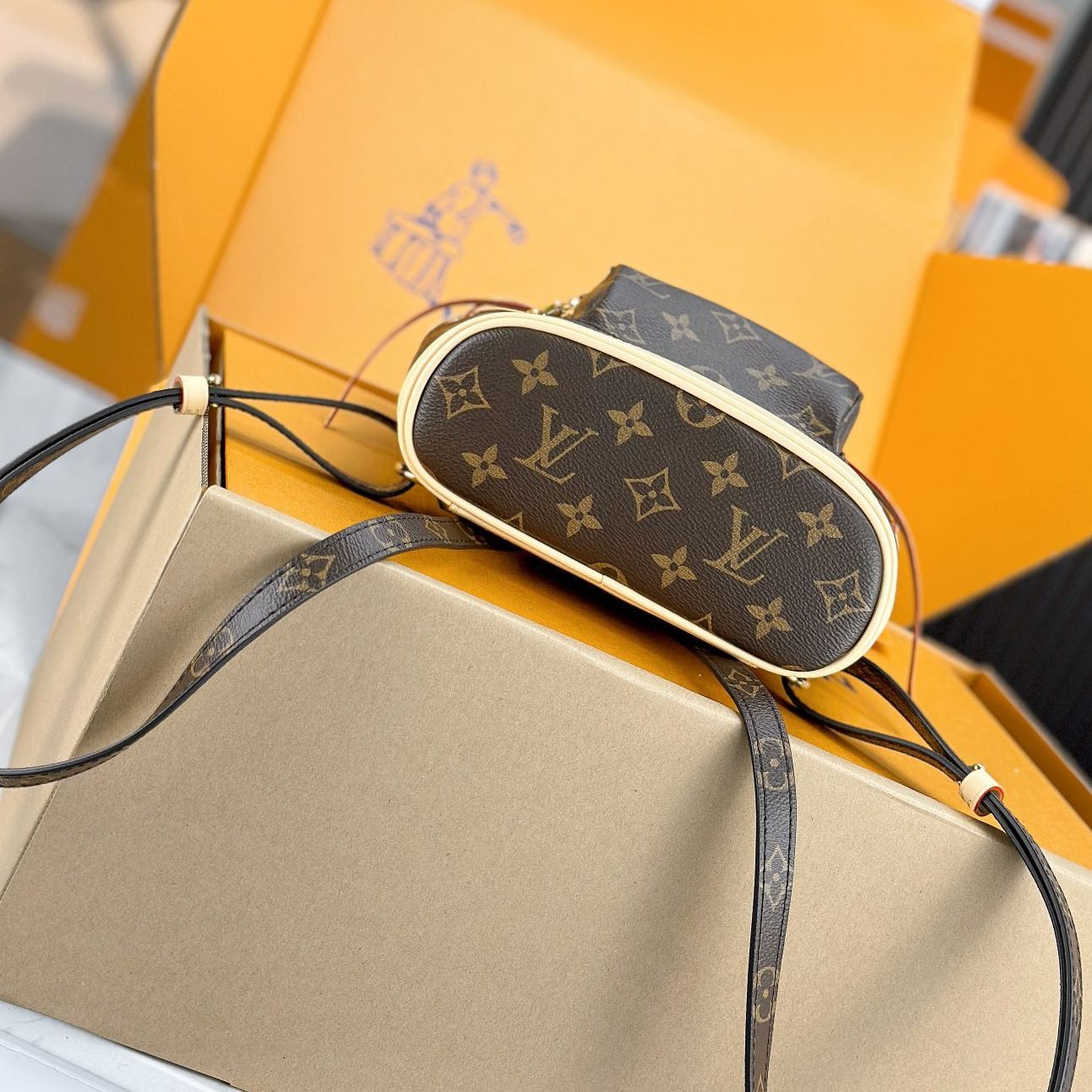 M11199 Montsouris Mini雙肩包_5