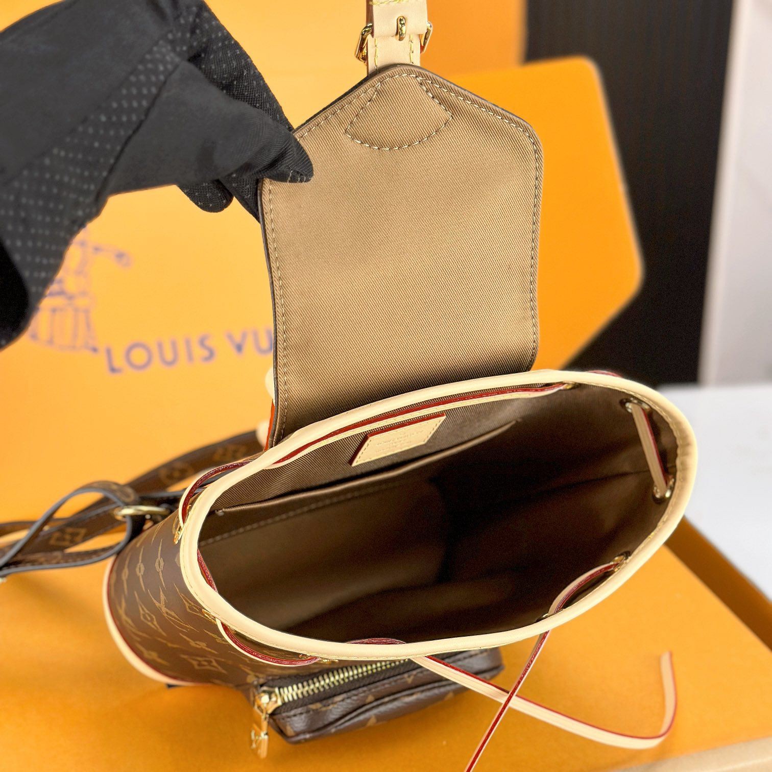 M11199 Montsouris Mini雙肩包_8