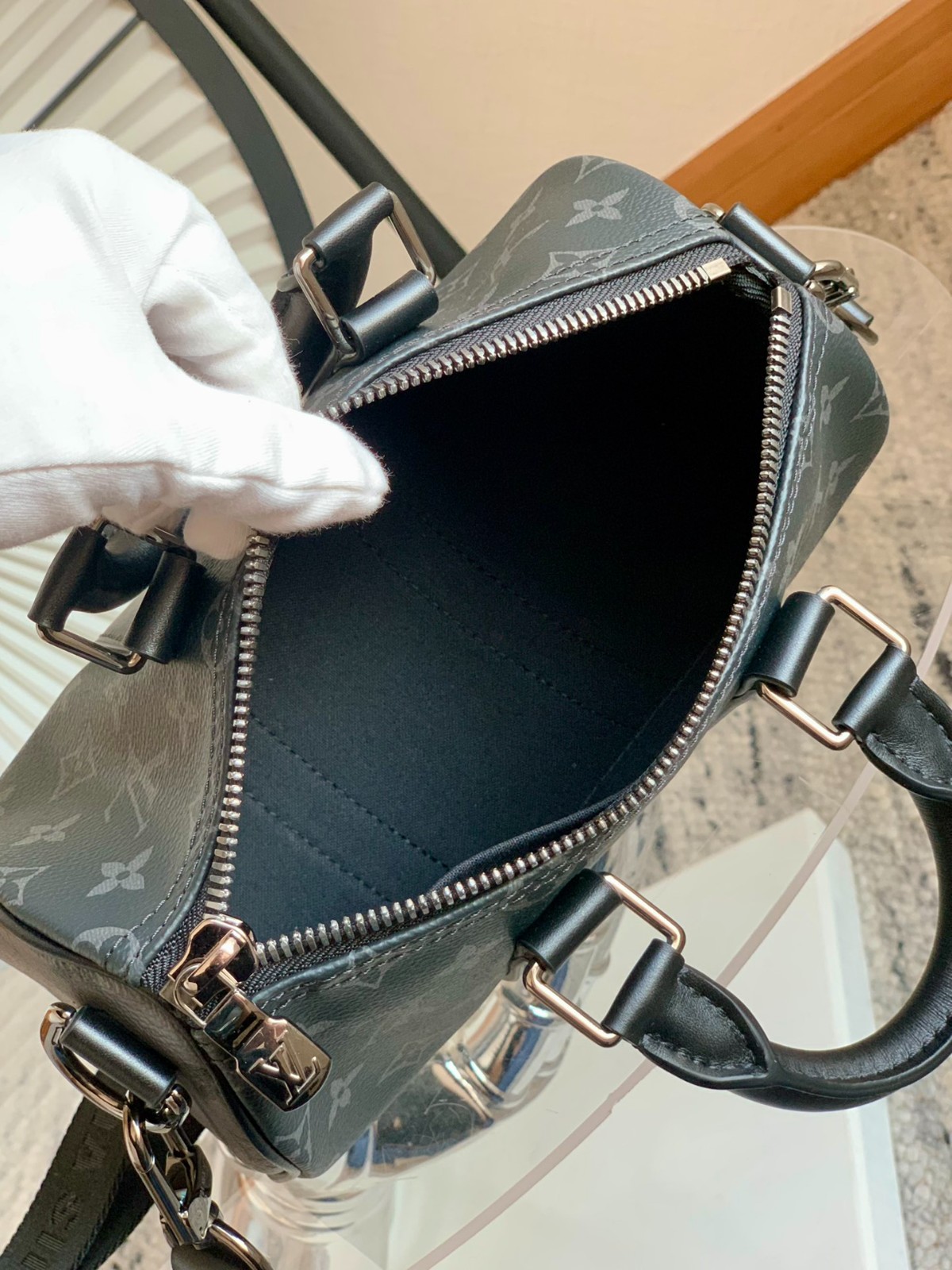 M46271 Keepall Bandouliere 25_4