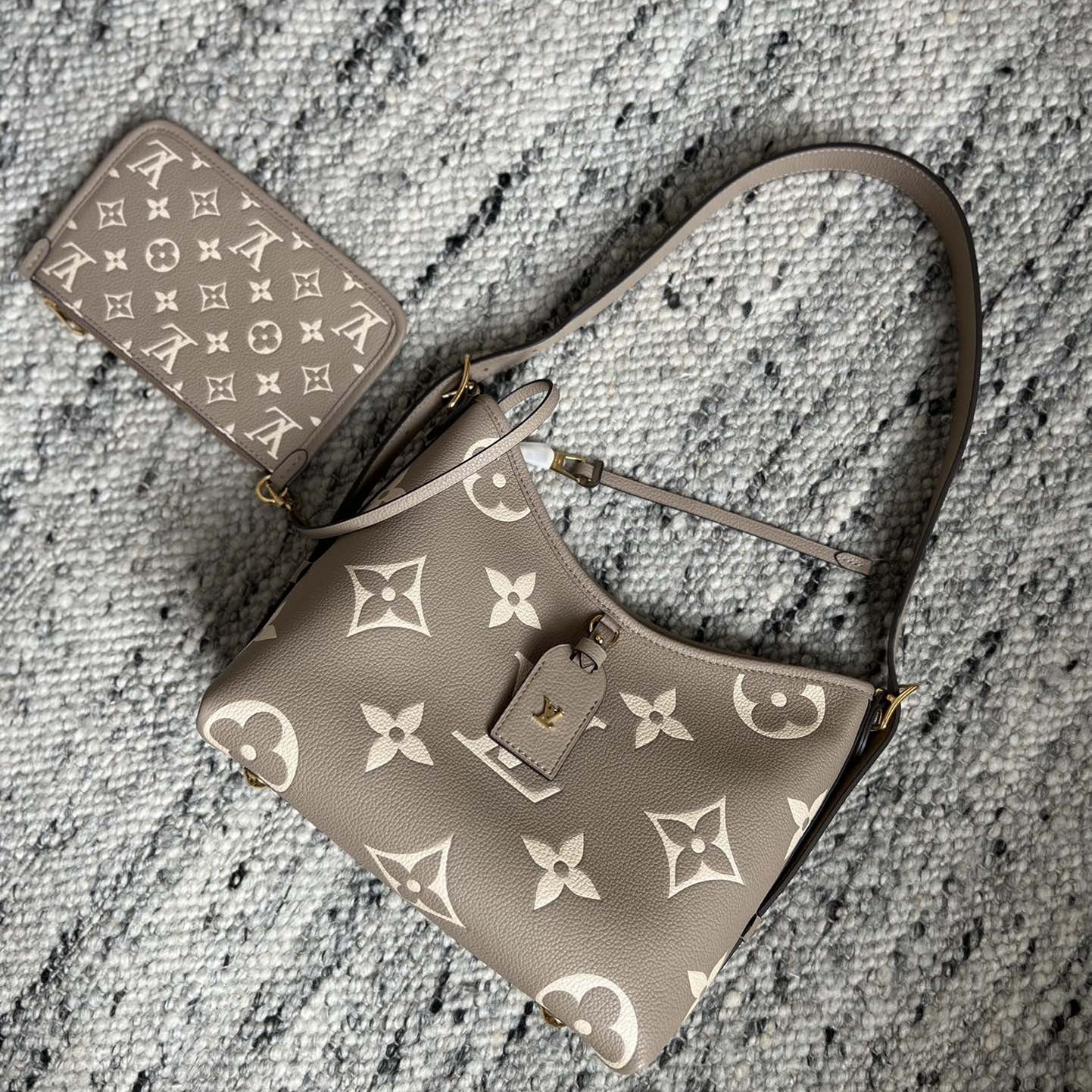 CarryAll 小號手袋 M47180_6