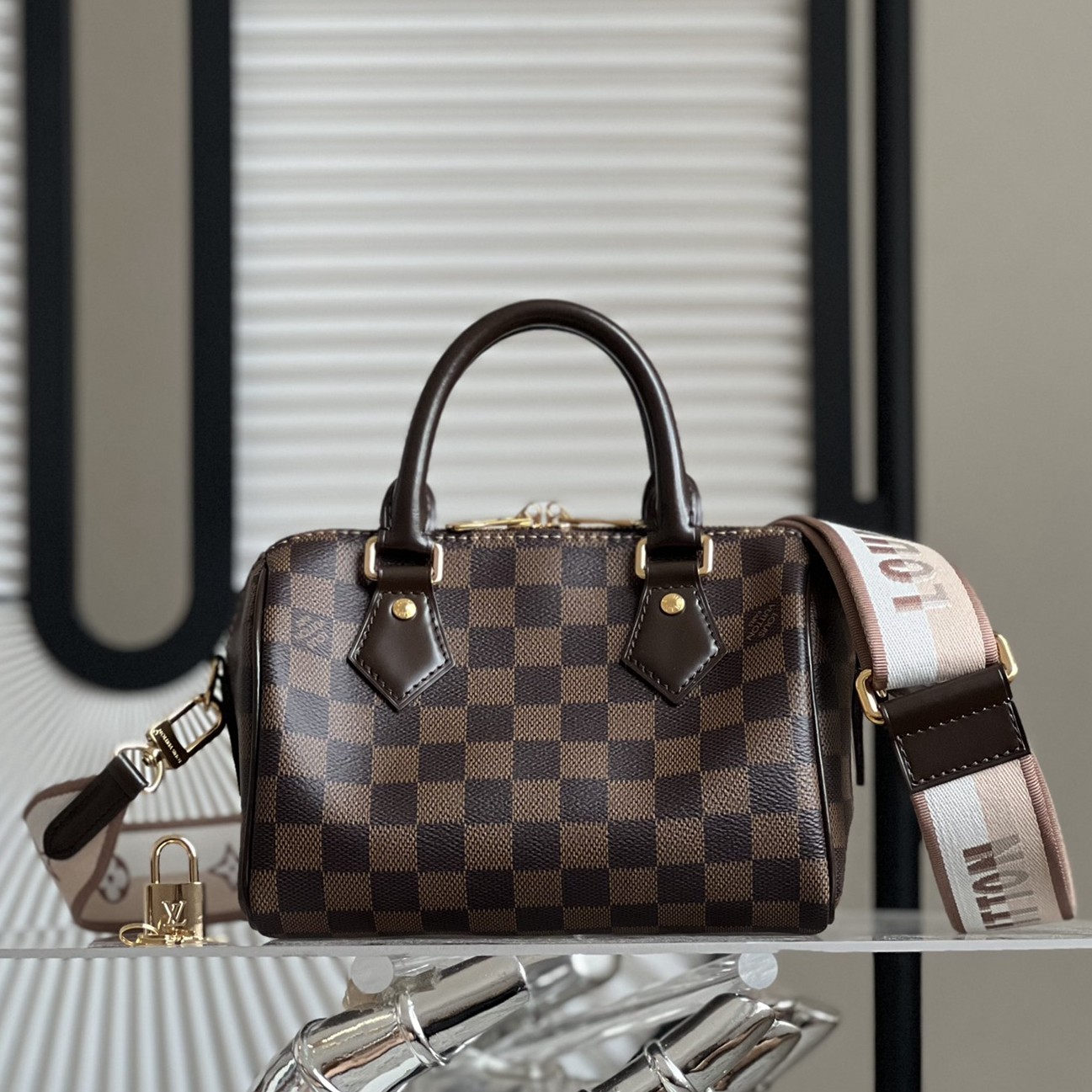 Speedy Bandoulière 20 手袋 M40489_1