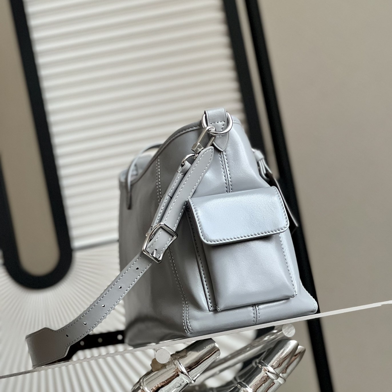 CarryAll Cargo 小號手袋 M12579_4