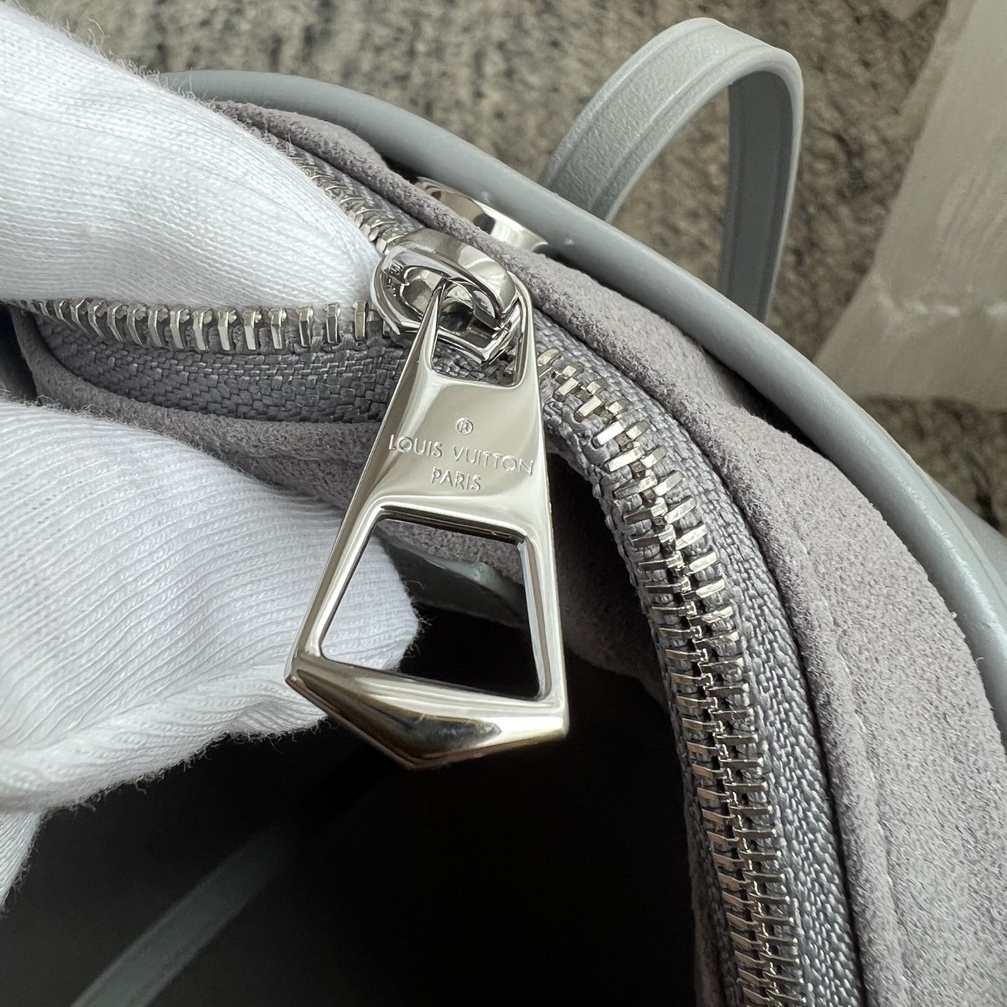 CarryAll Cargo 小號手袋 M12579_9