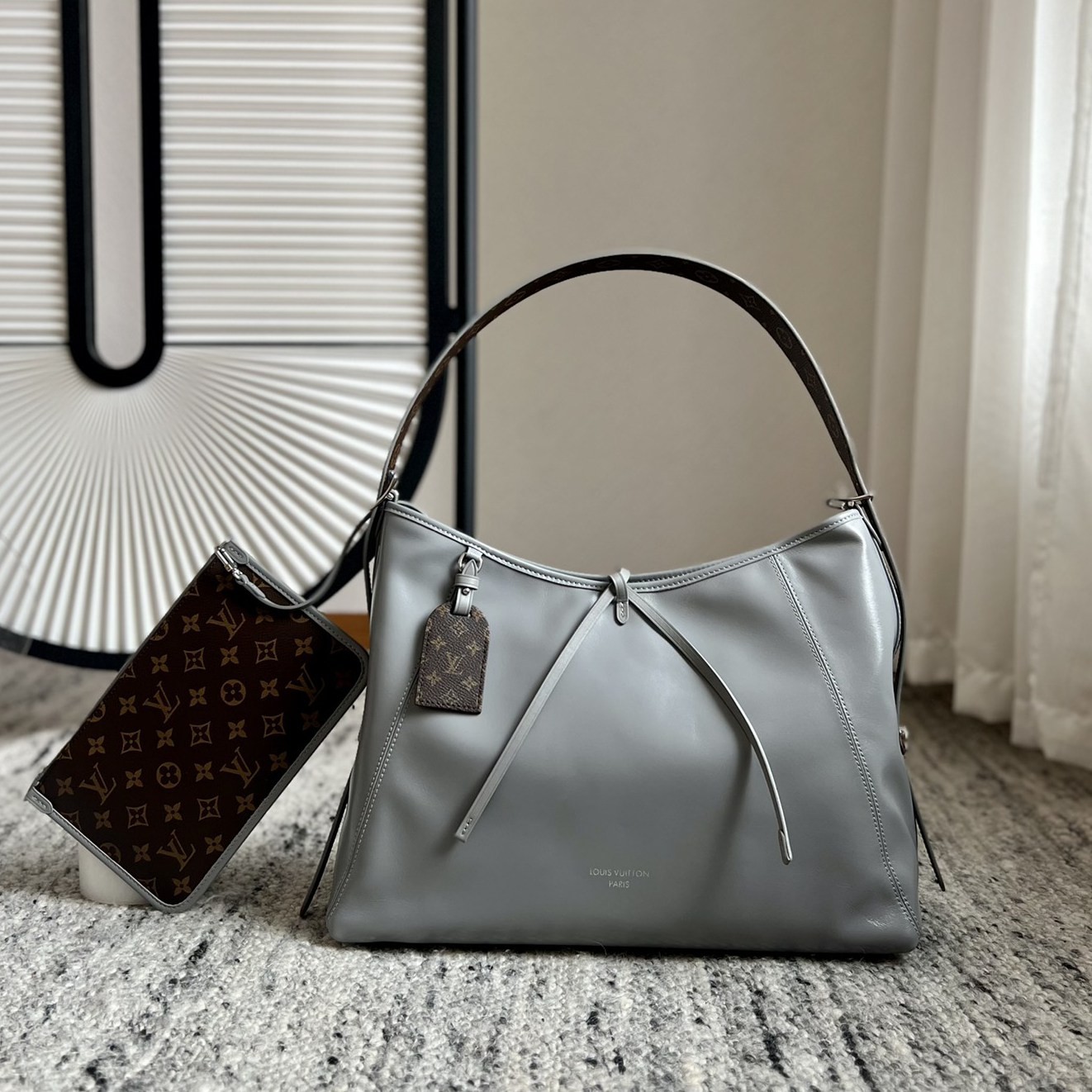 CarryAll Dark中號手袋 M12583_1