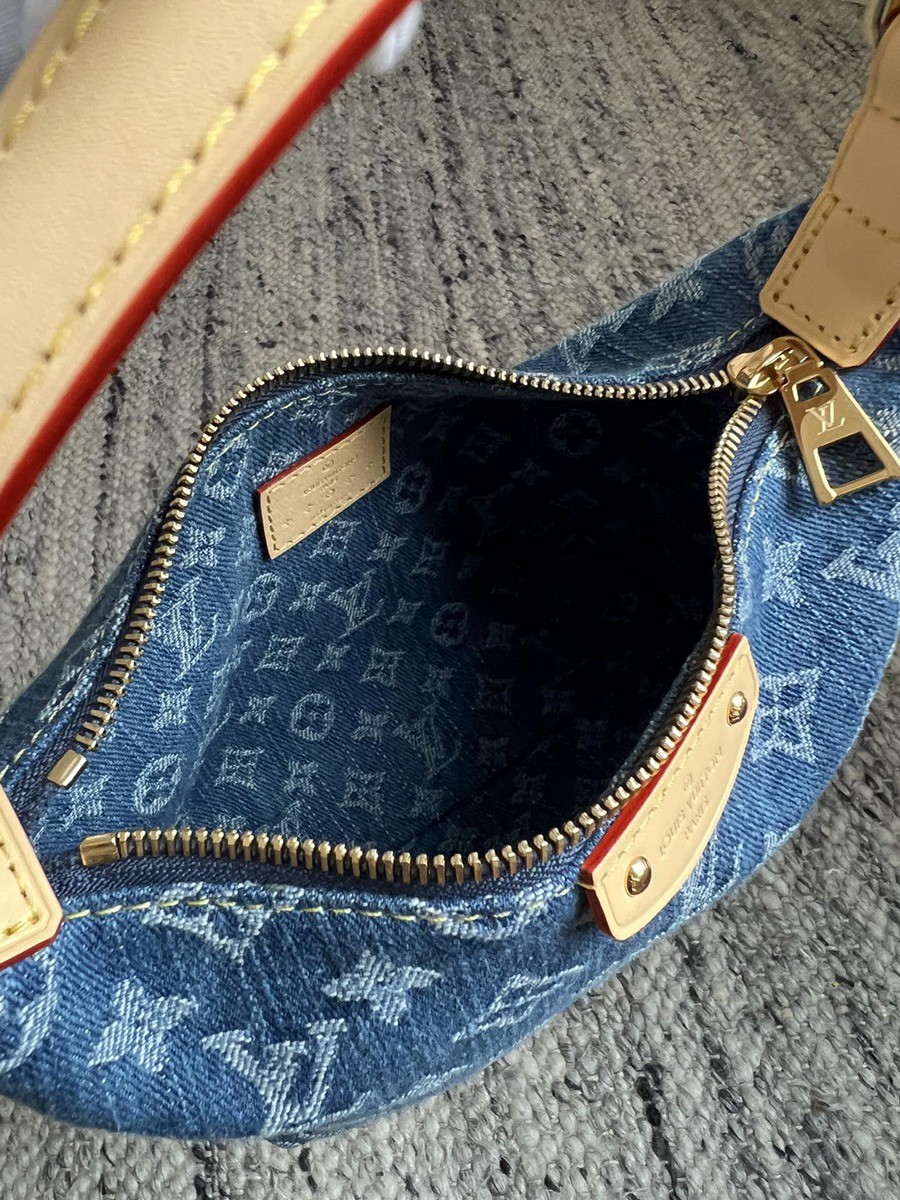 Hills Pochette手拿包 M82949_4