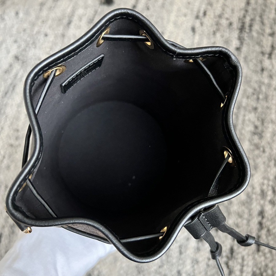 Canoe 手袋 M83480_4