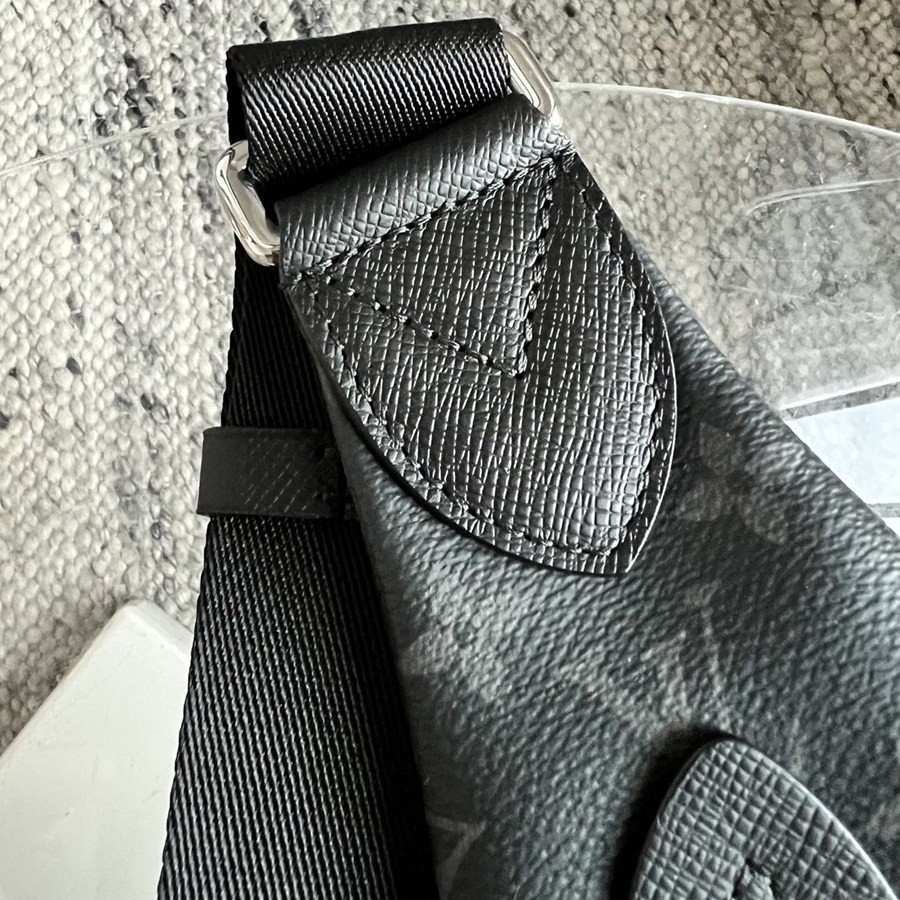 M30936 DUO 黑花腰包_6