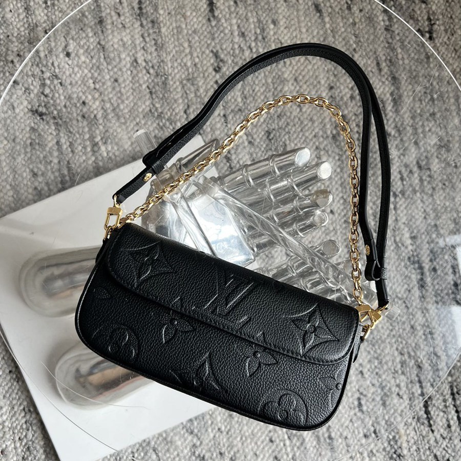 M82154 Wallet On Chain Ivy 手袋黑色_5