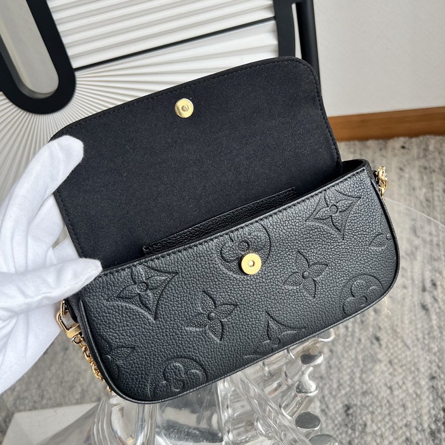 M82154 Wallet On Chain Ivy 手袋黑色_3