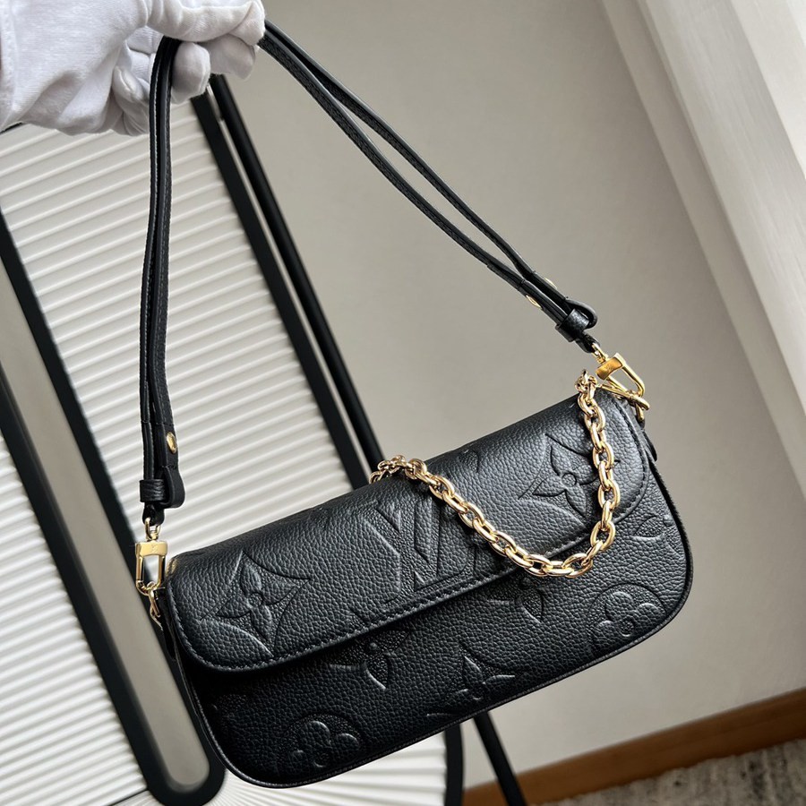 M82154 Wallet On Chain Ivy 手袋黑色_7