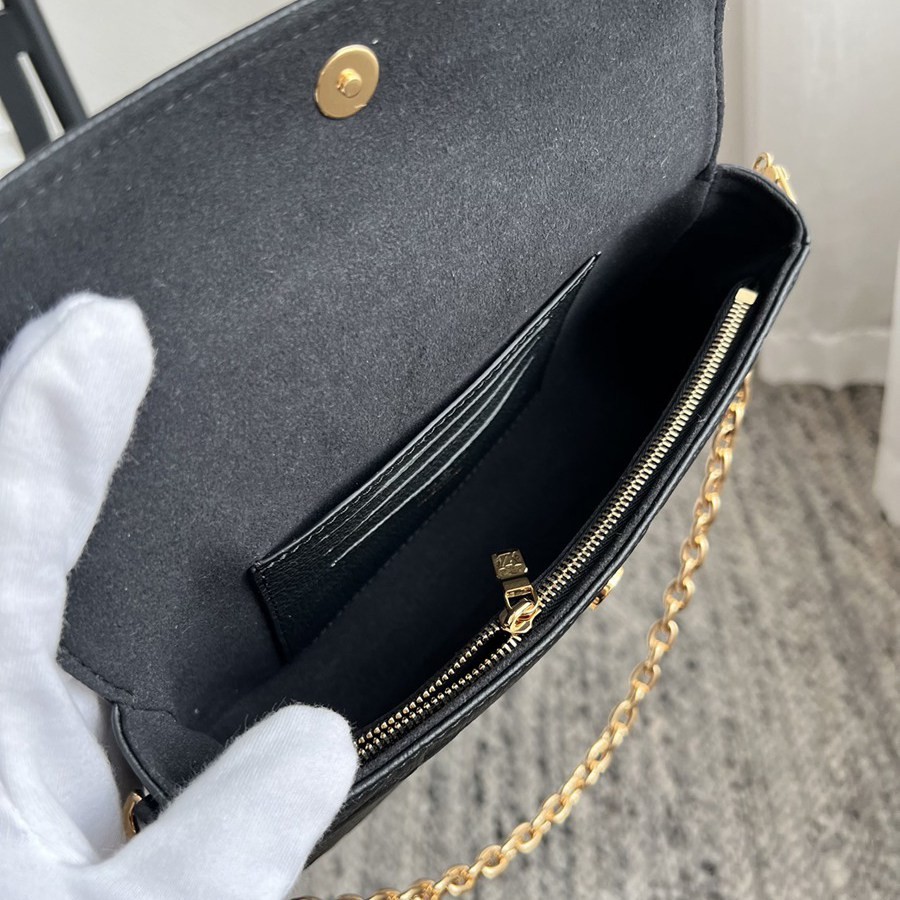 M82154 Wallet On Chain Ivy 手袋黑色_2