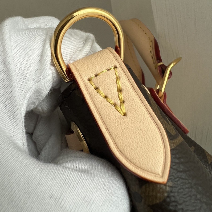 M46932 Excursion 小號雙肩包_8