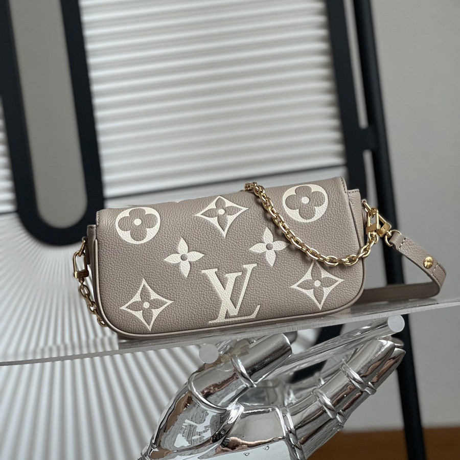 Wallet On Chain Ivy 手袋 M82211_6
