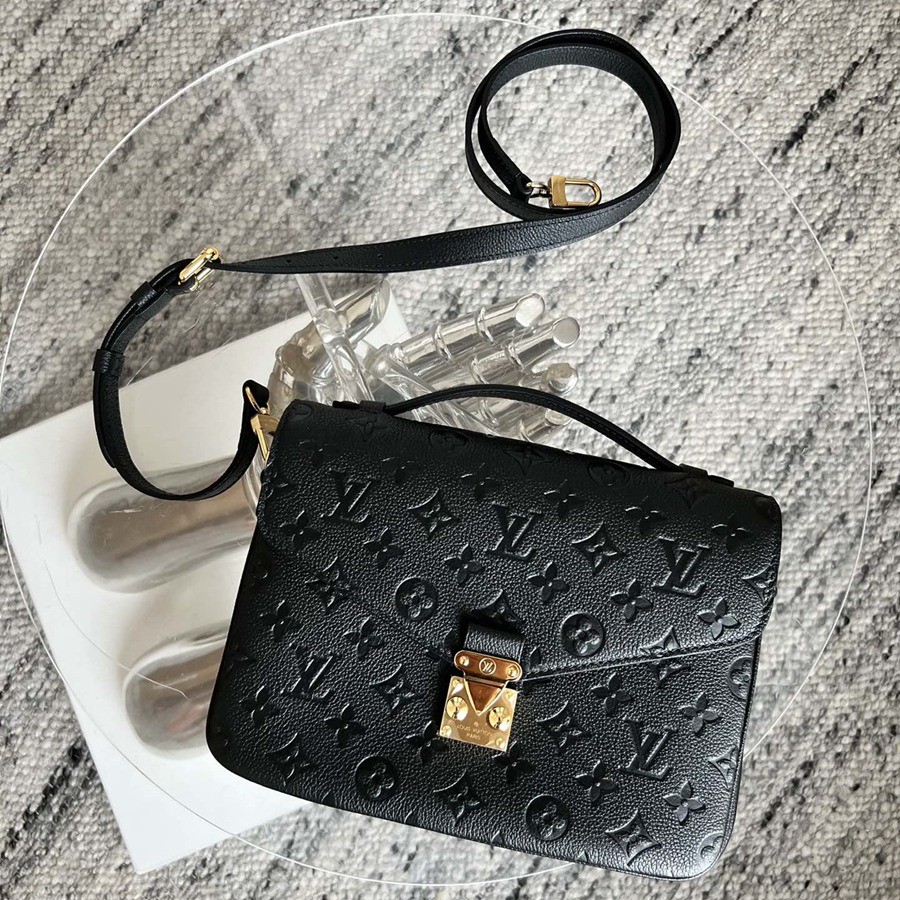 M41487 Pochette Metis郵差包_7