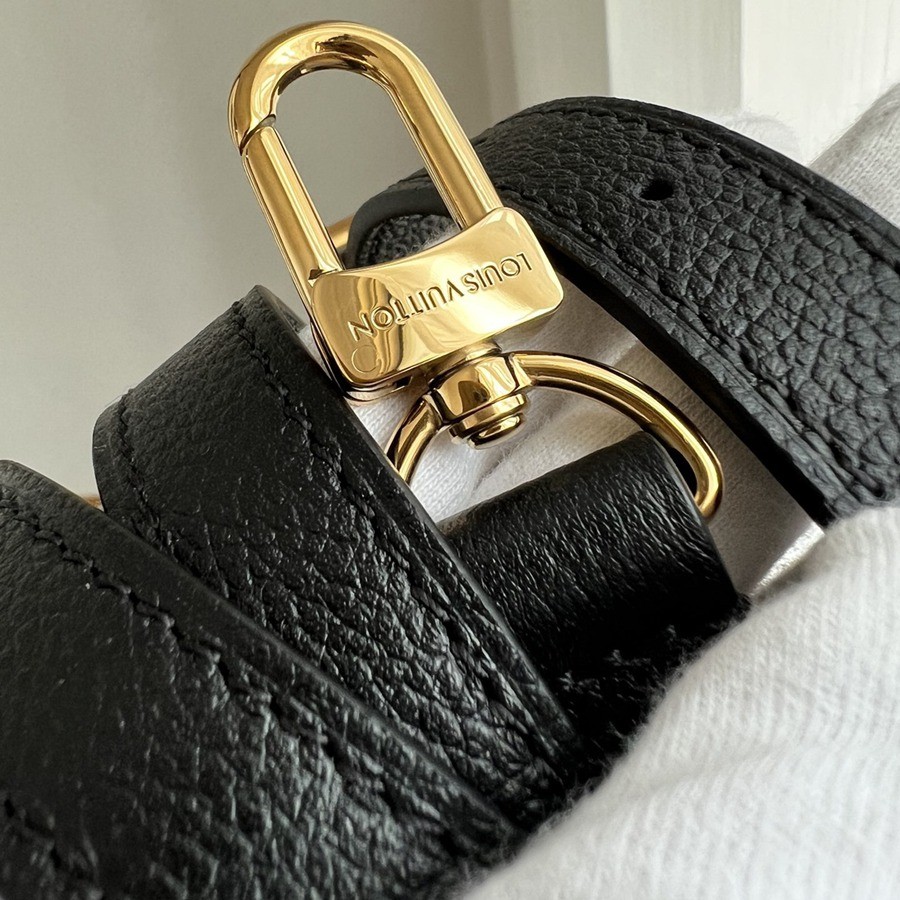 M41487 Pochette Metis郵差包_11