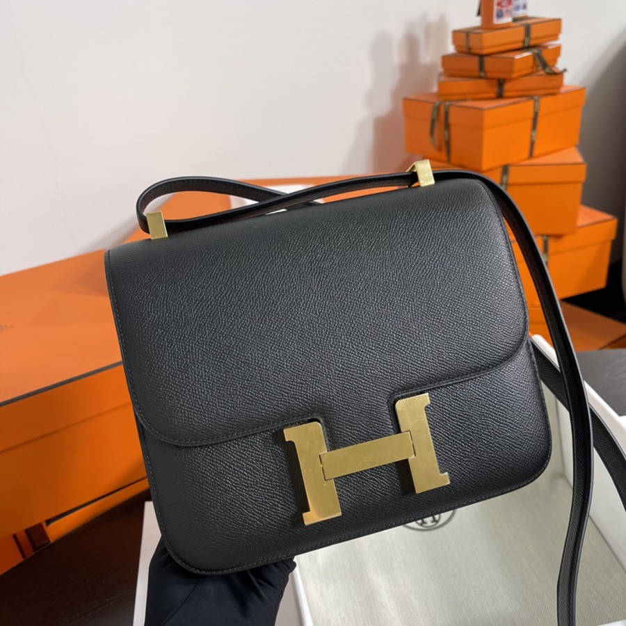 Constance 24 黑色金扣 Epsom皮_2