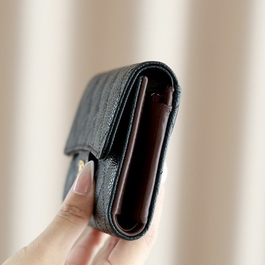 CF 經典款 中夾 Hass荔枝紋牛皮_2