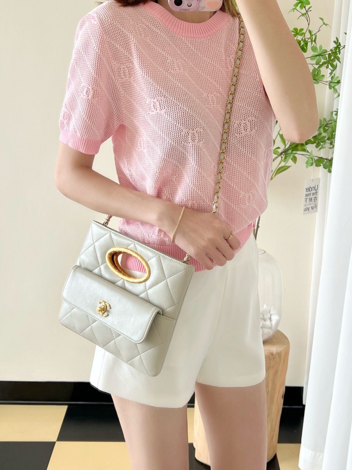 24B鏈條手拿包 奶灰色_2