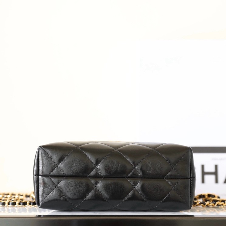 24B秋冬系列 擰鏈Hobo飯盒包黑色_7