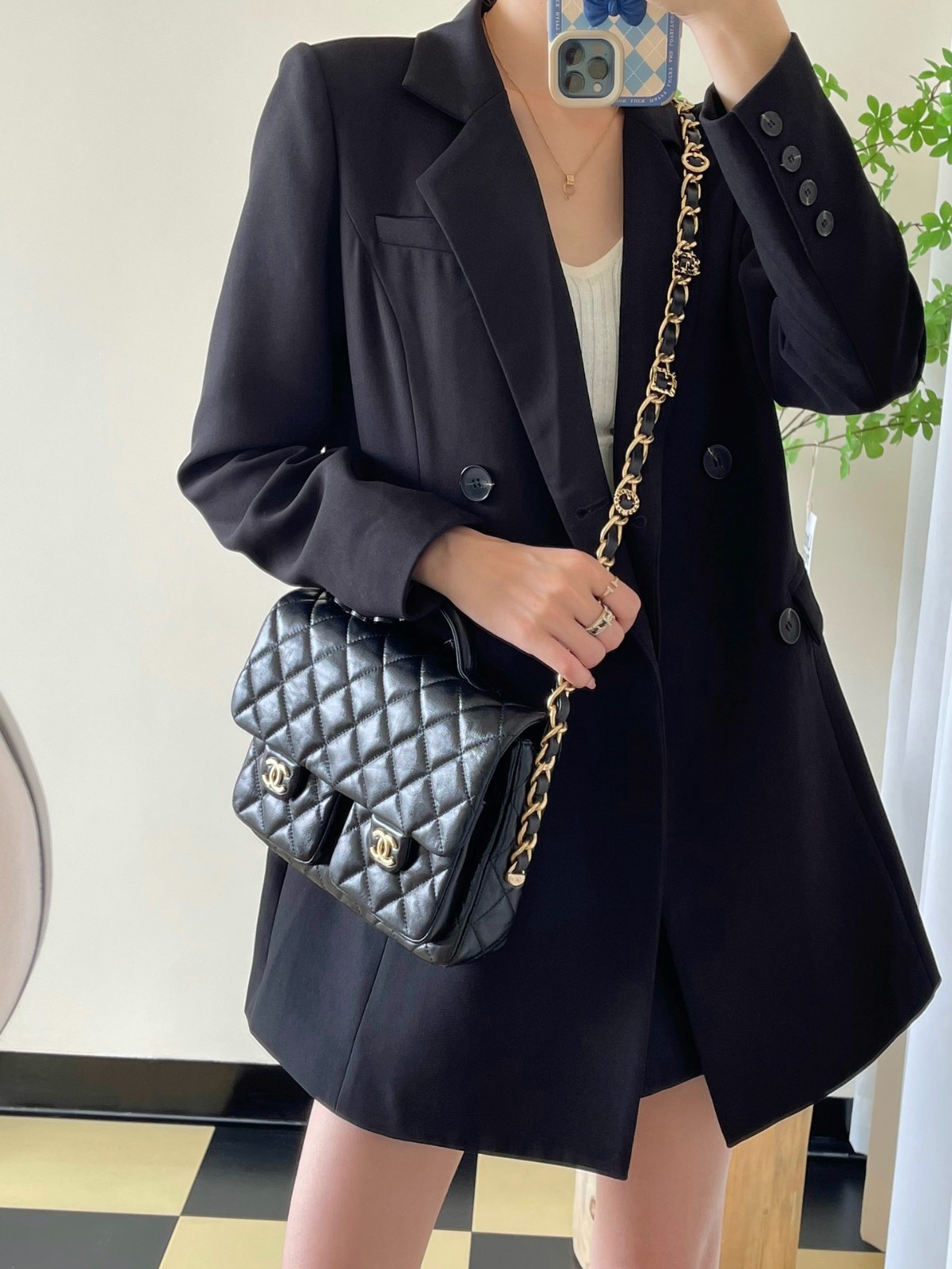 24A 手柄郵差包大號 黑色_3