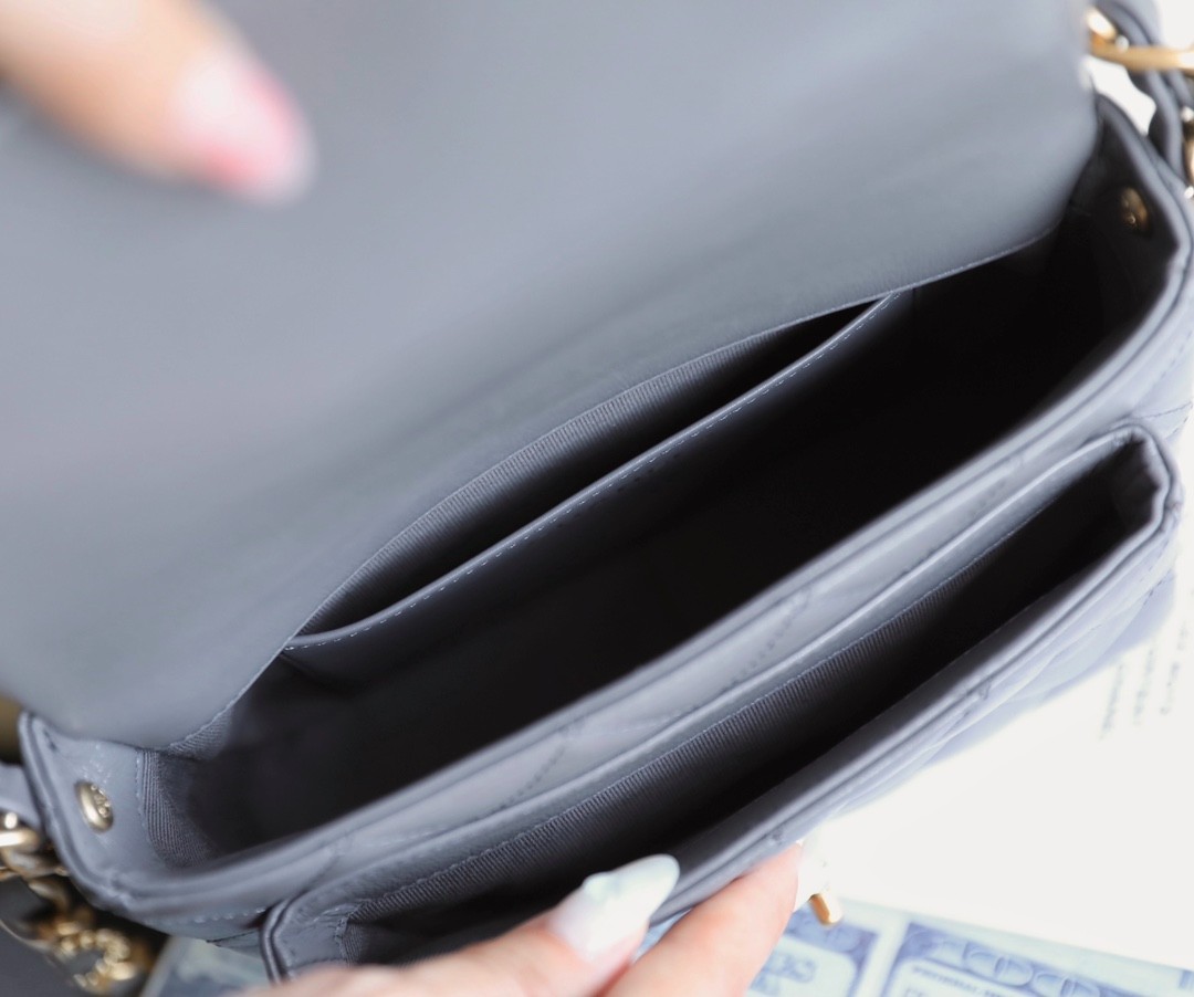 24A手柄郵差包小號 灰色_9