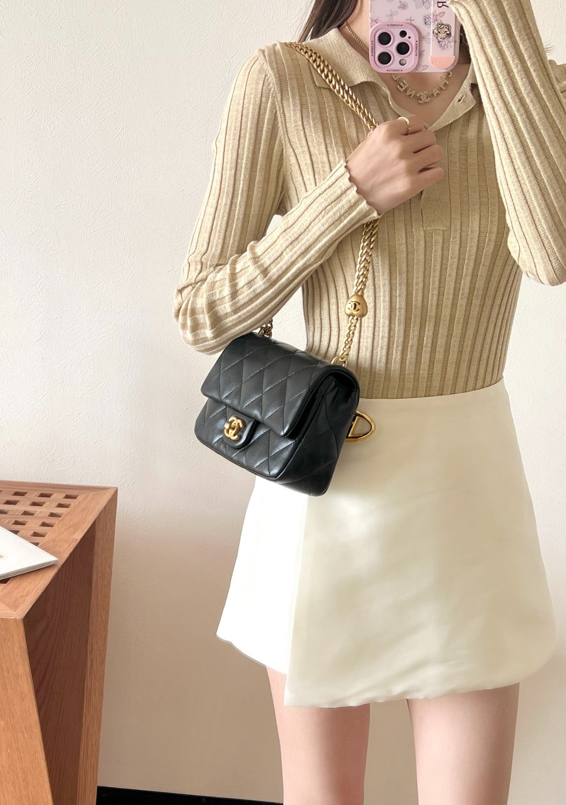 25C早春 愛心扣口蓋包 黑色 中號_8